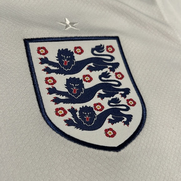 England 🏴󠁧󠁢󠁥󠁮󠁧󠁿 #20 Phil Foden Euro 2024 Home Nike Jersey - Picture 3 of 10